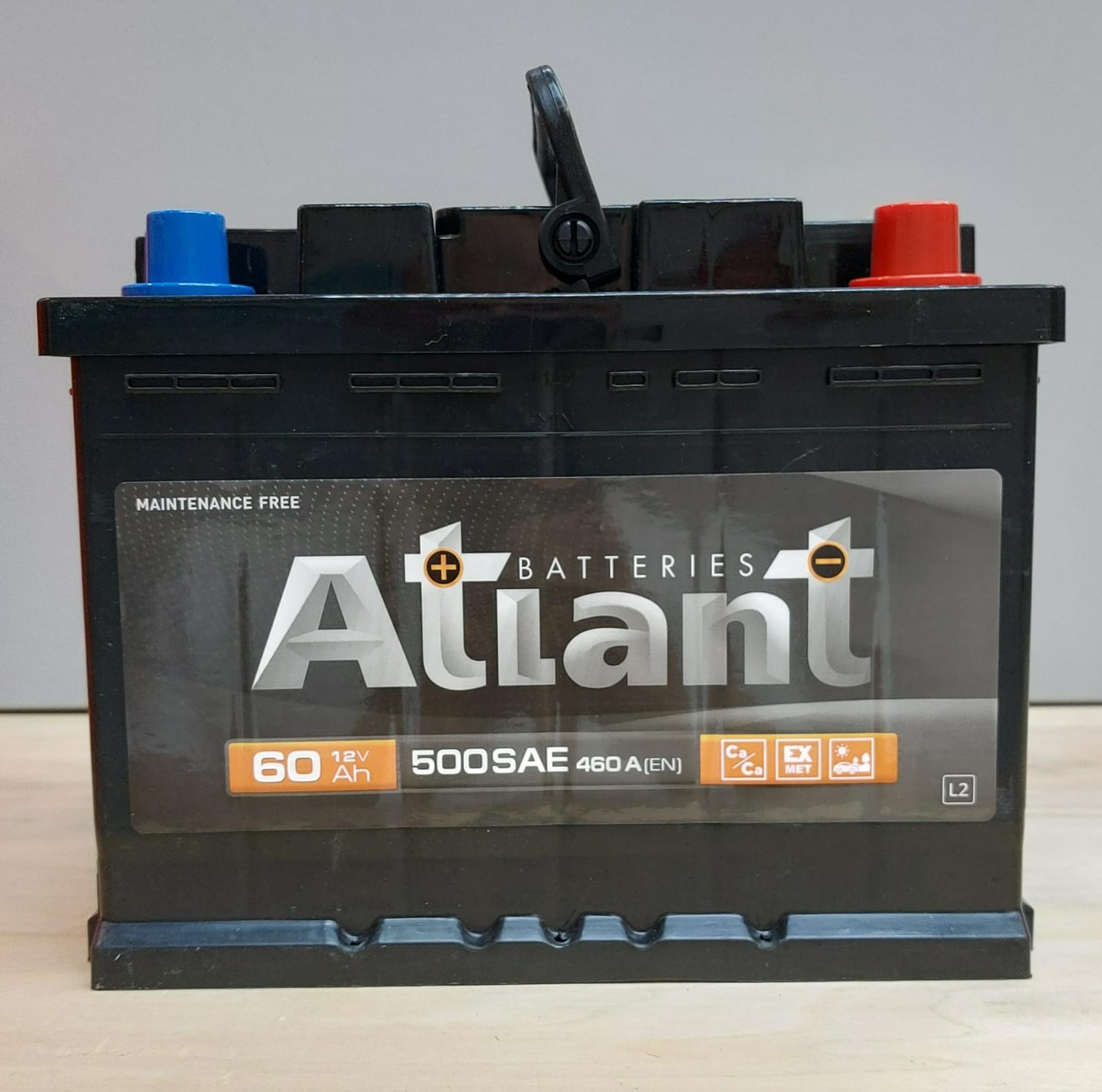 Аккумулятор 12V ATLANT Black 60Ah R+  242x175x190